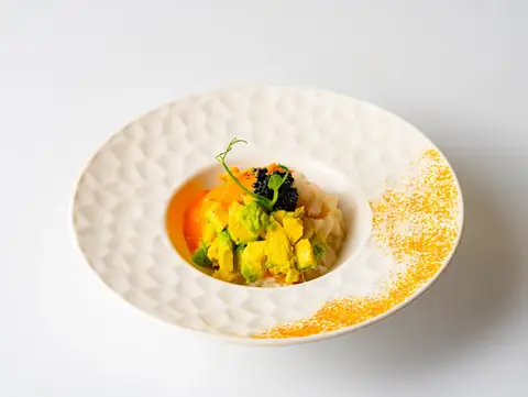 Chirashi Poke de Pez Mantequilla